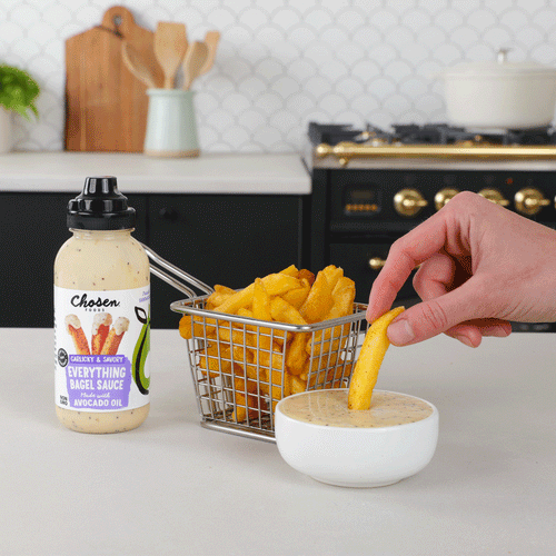 Chosen Foods Everything Bagel Sauce - This Drizzle & Dipping Sauce is a creamy, garlicky dipping sauce with a pleasing pop of poppy seeds.