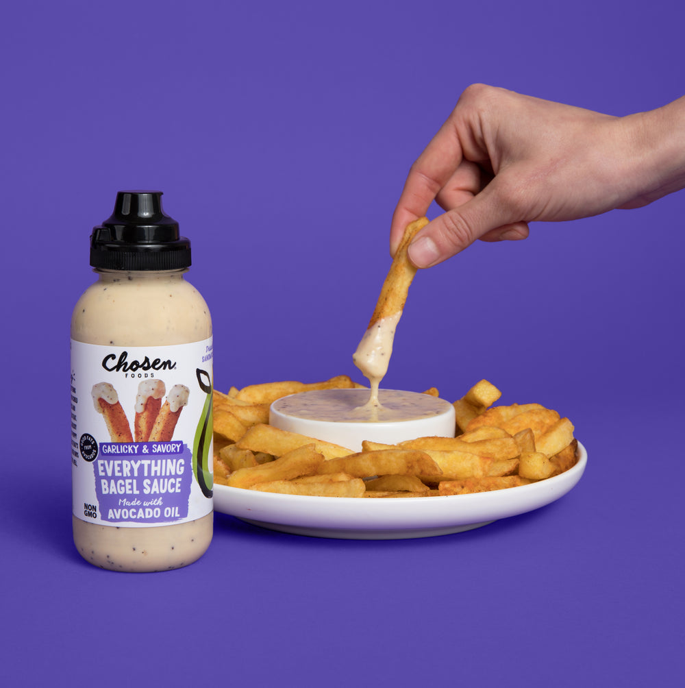 Chosen Foods Everything Bagel Sauce - This Drizzle & Dipping Sauce is great with fries, veggies, salmon, sandwiches and more.